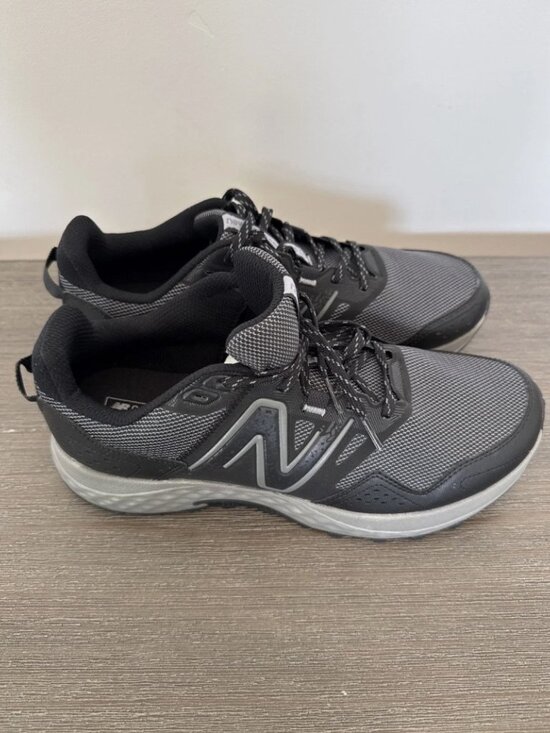 New Balance T410 Trail Running Shoes Men\'s Size 10.5 Black Gray Athletic
